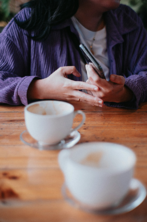 A Meta AI já está no seu WhatsApp — e pode ajudar seu pequeno negócio